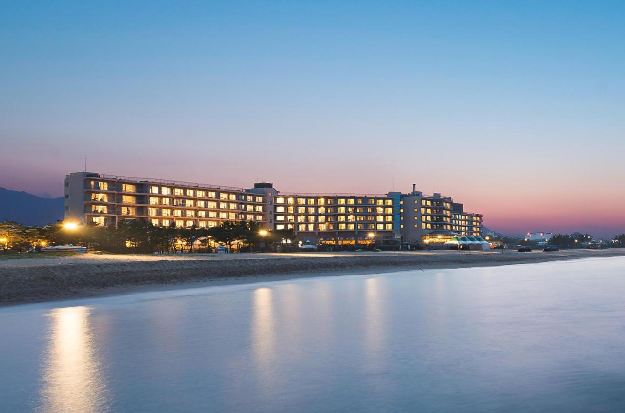 Kensington Resort Seorak Beach Sokcho Exteriör bild