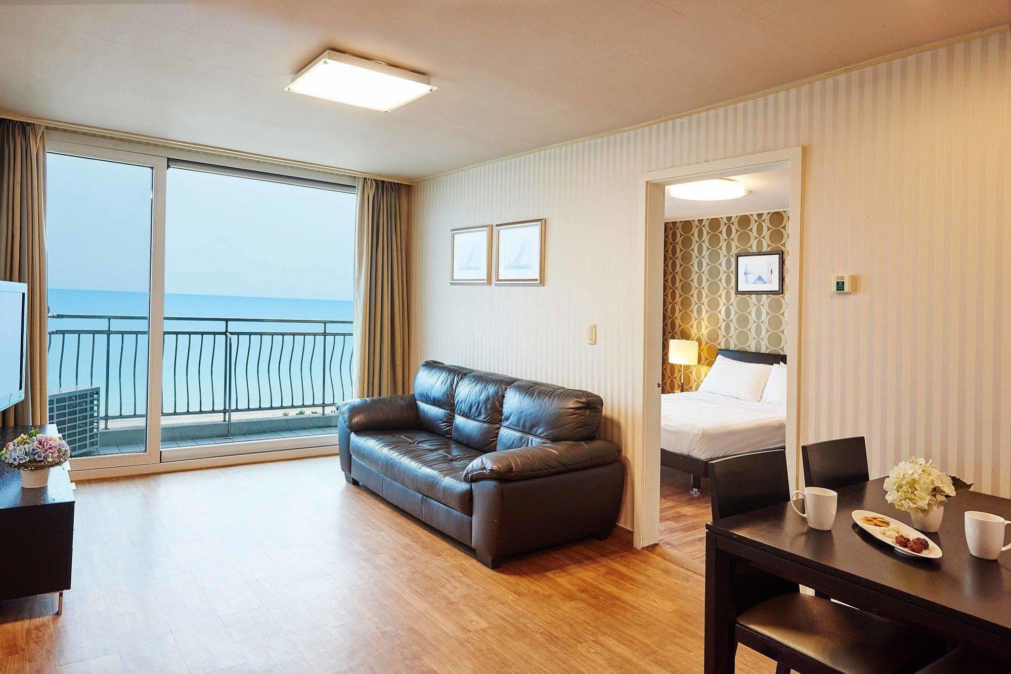 Kensington Resort Seorak Beach Sokcho Exteriör bild